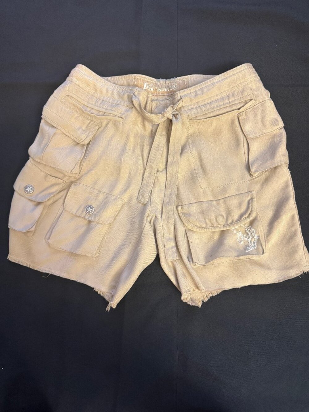 Da-Nang Khaki Cargo Short; Size XS